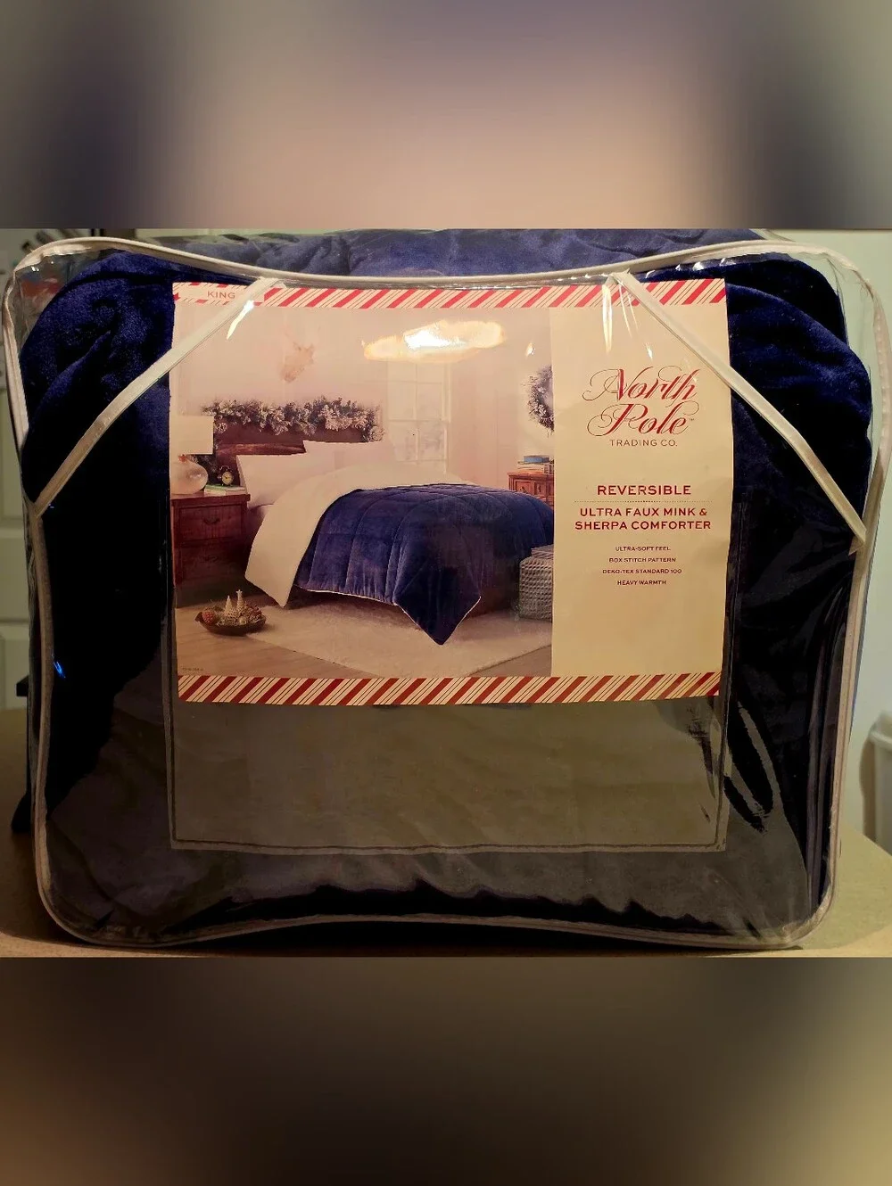 North Pole Reversible Ultra Faux Mink & Sherpa Comforter - Deep Navy